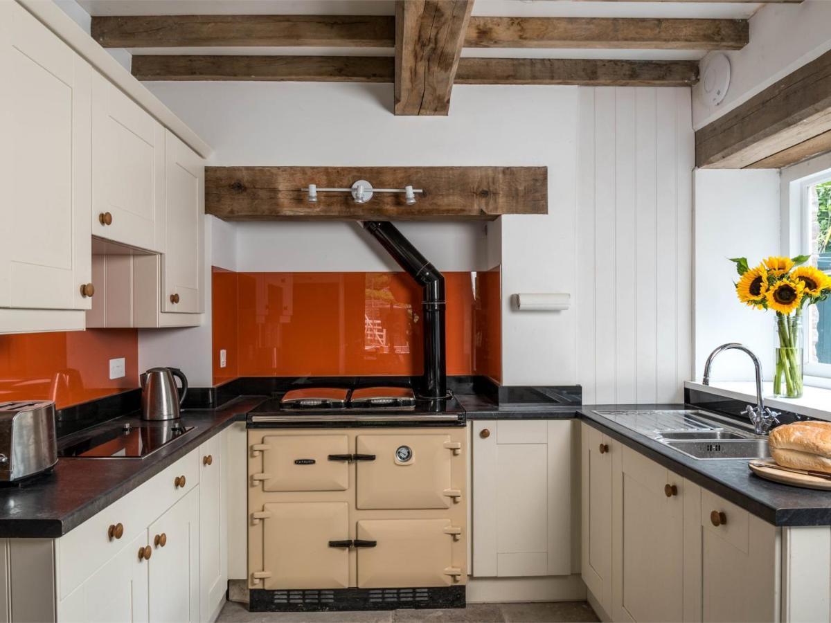 4 Bed In Hay-On-Wye Town Bn116 Vila Exterior foto